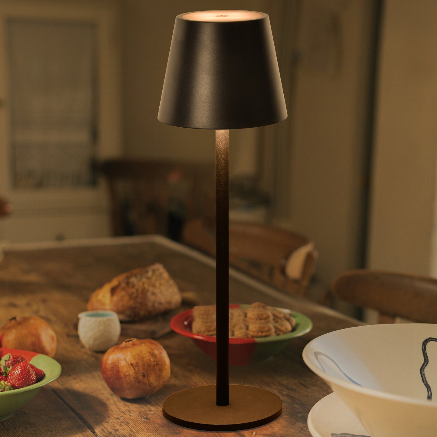 LuxeGlow Touch Lamp