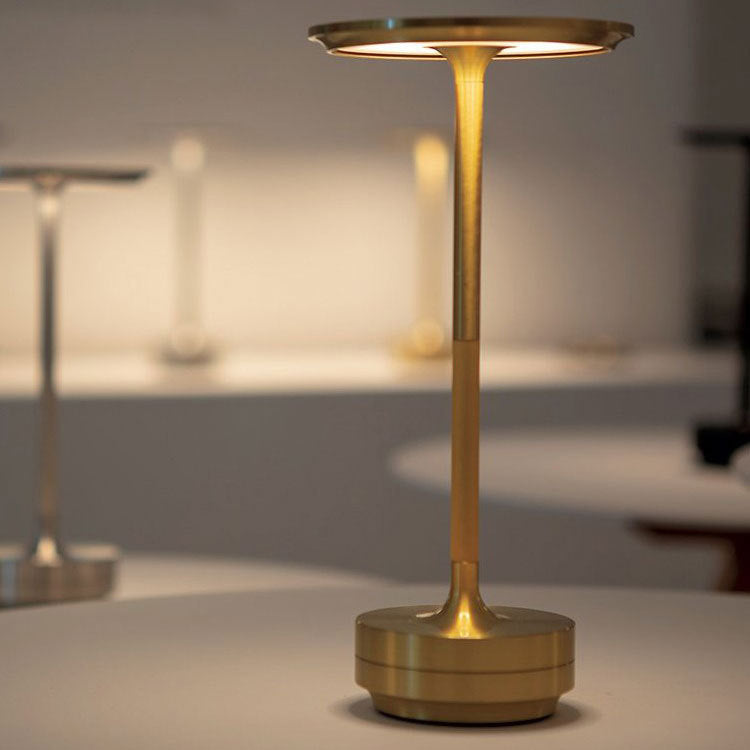 The Disc Table Lamp